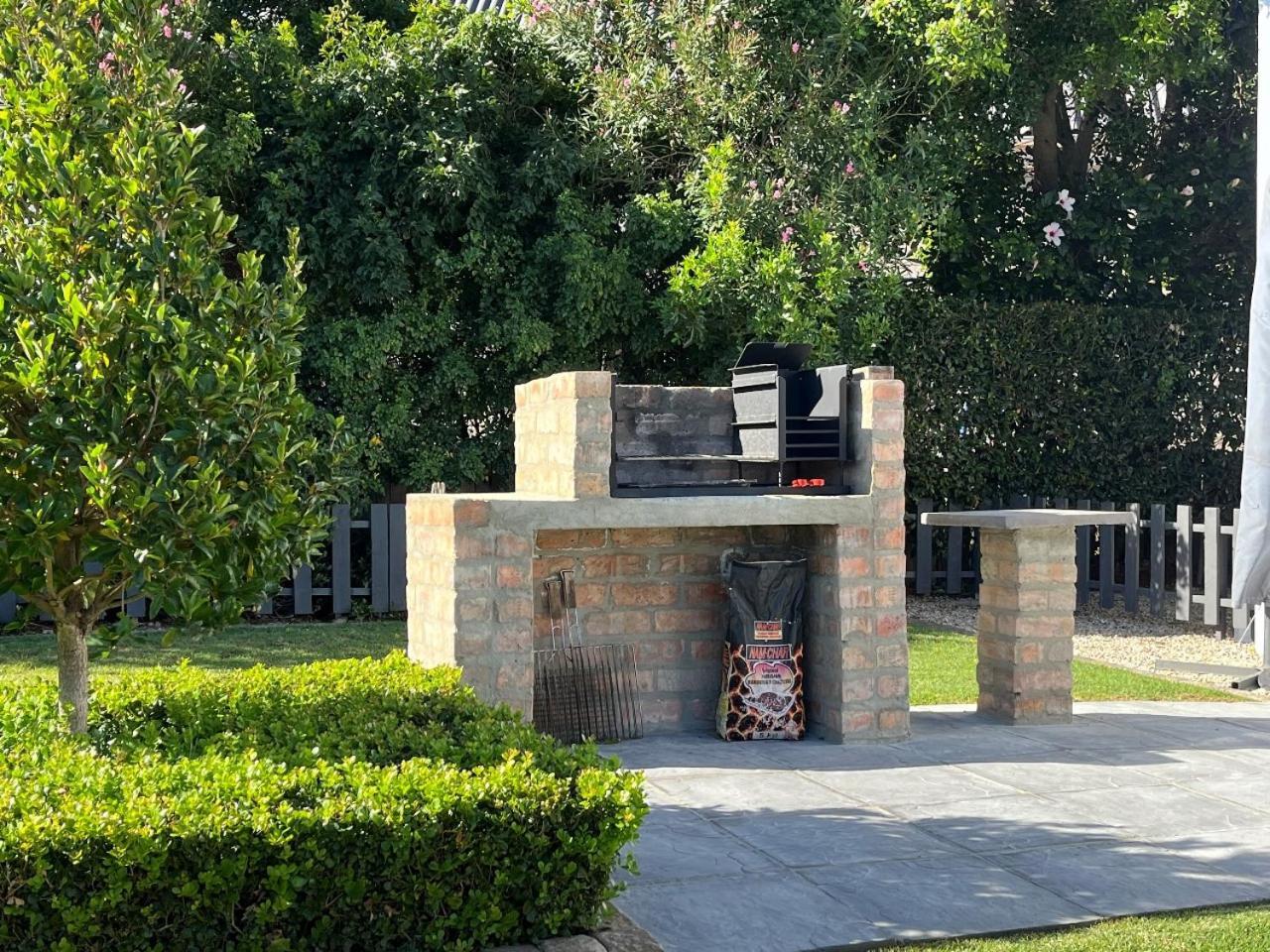 Serenity Self-Catering 2-Bed Unit Hermanus Exteriör bild